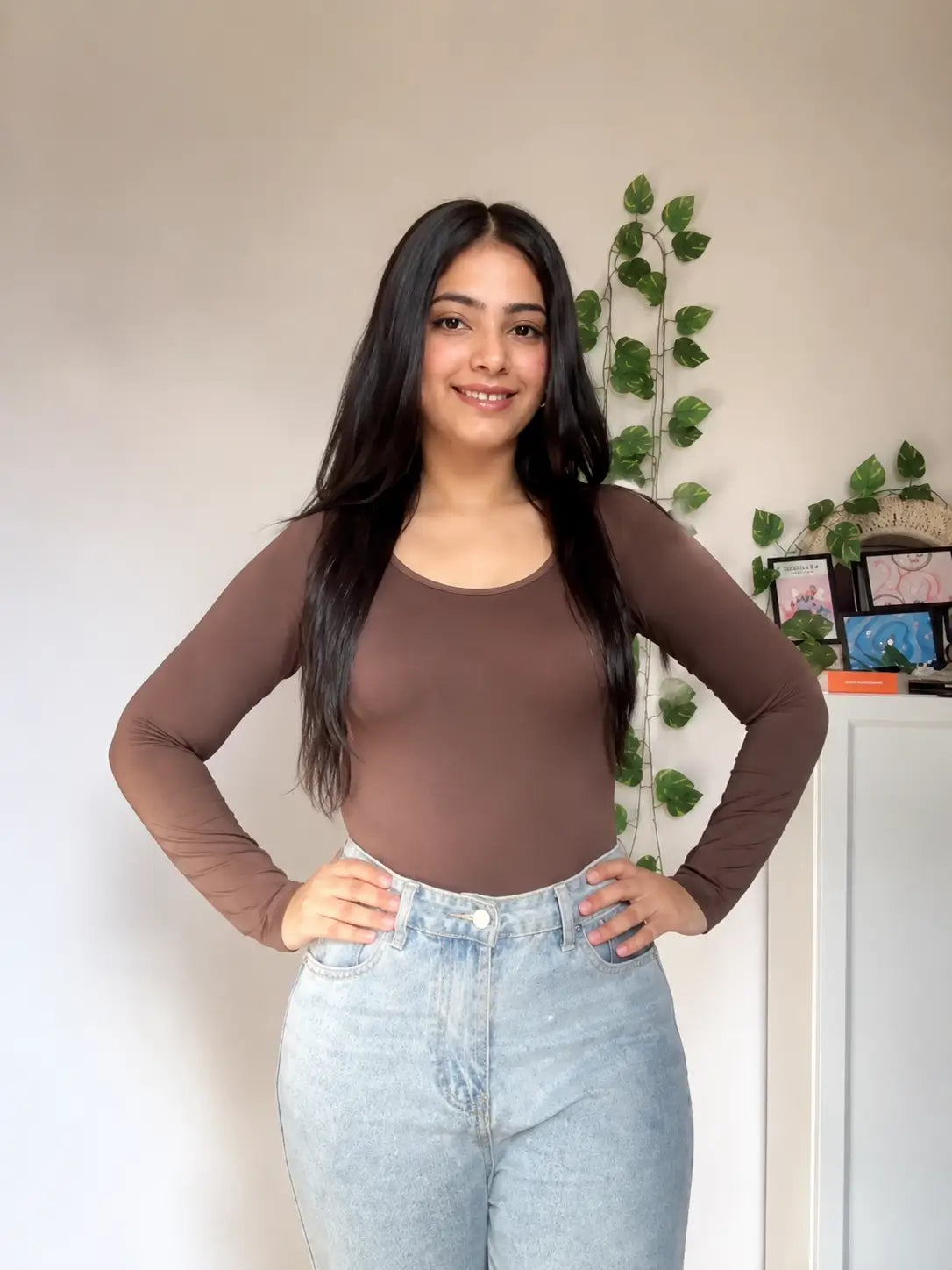 Scoop Neck Built-In Shapewear Bodysuit — Full Sleeve