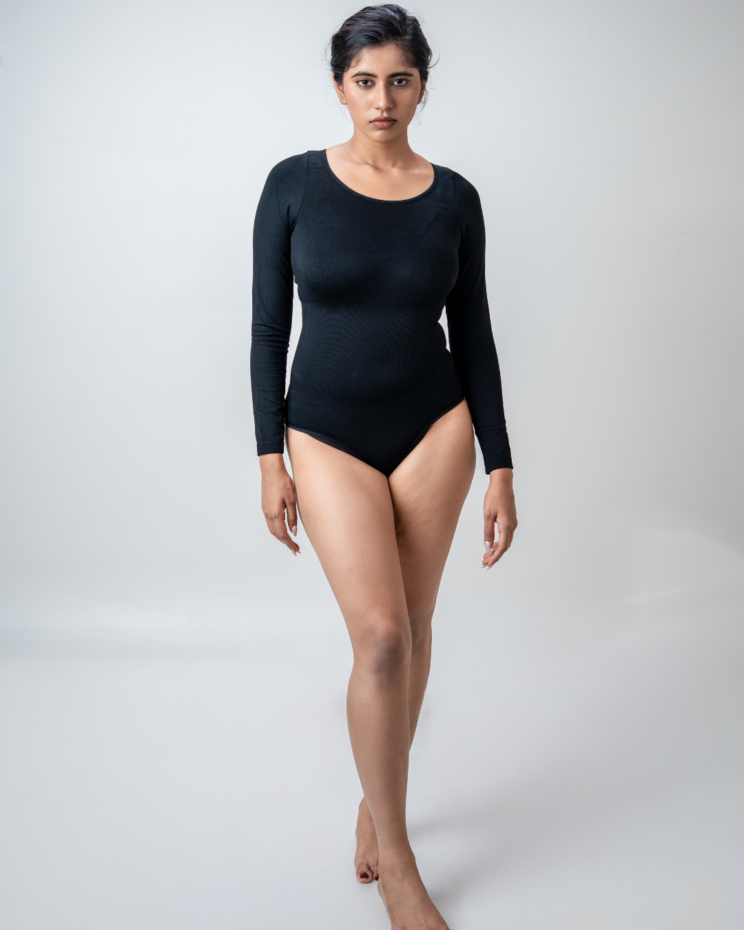 Scoop Neck Shapewear Bodysuit - Full Sleeves