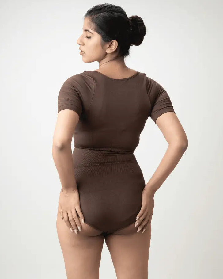 Scoop Neck Shapewear Bodysuit - Half Sleeves