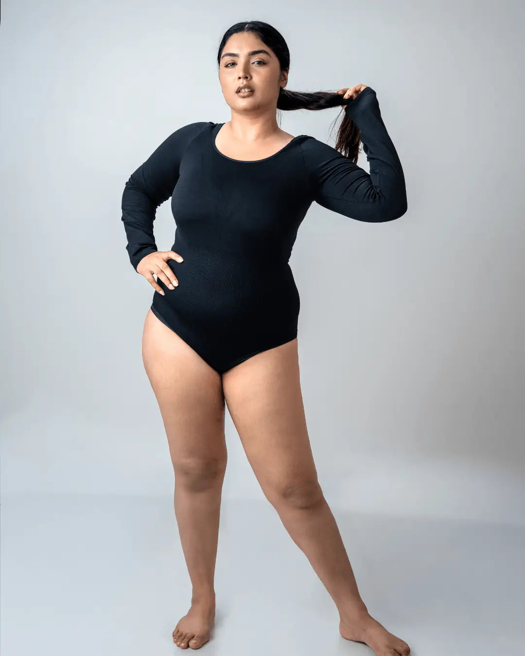 Scoop Neck Shapewear Bodysuit - Full Sleeves
