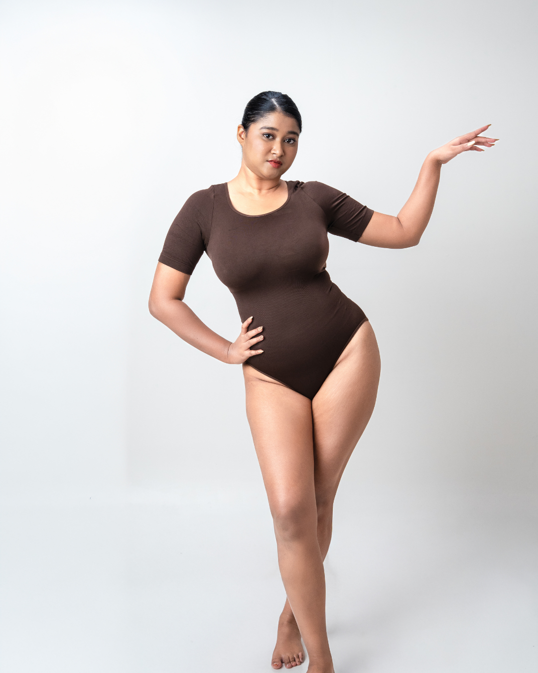 Scoop Neck Shapewear Bodysuit - Half Sleeves